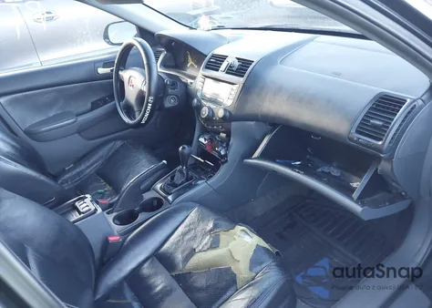 2005 Honda Accord 2.4 Lx from USA, damaged, VIN 1HGCM55405A146850